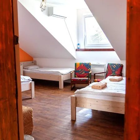 Hiša za goste The Villa, Center 4*