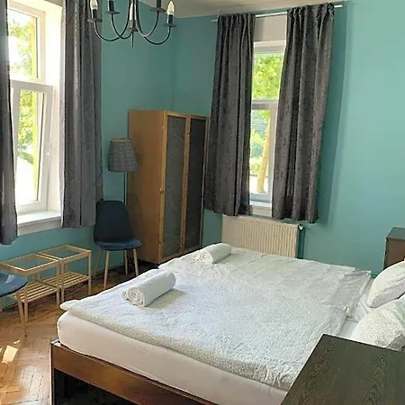 The Villa, Center Gasthof 4*