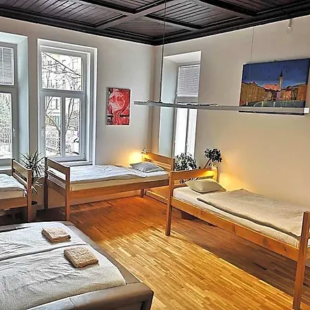 Hiša za goste The Villa, Center 4*