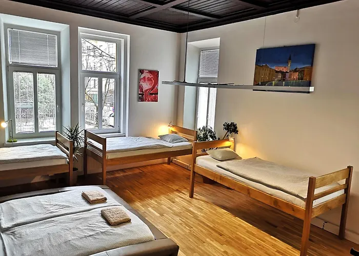 Гостевой дом The Villa, Center