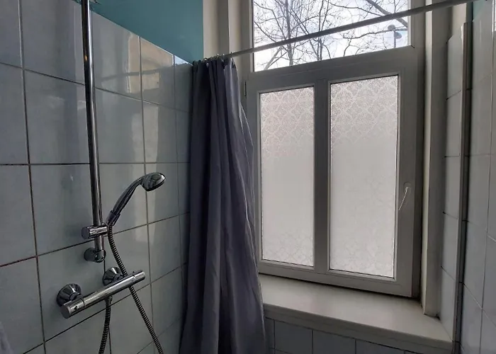 The Villa, Center 4*