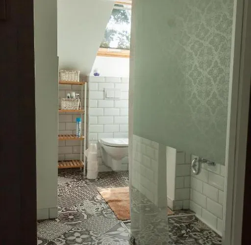 The Villa, Center 4*