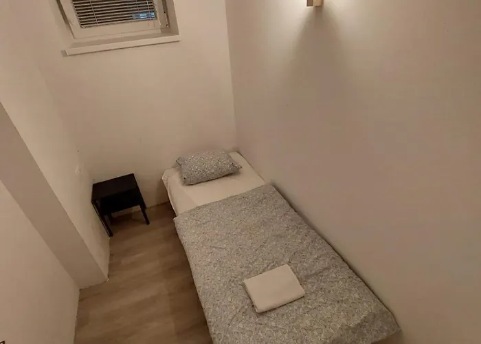 Гостевой дом The Villa, Center Любляна