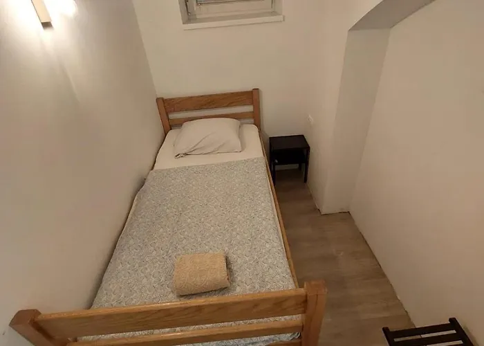 The Villa, Center 4*